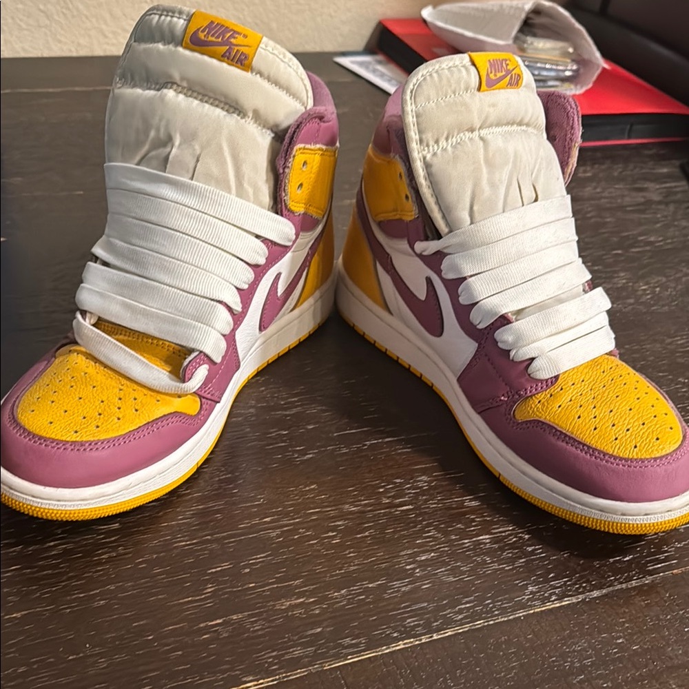 Used Jordan 1 retro high brotherhood